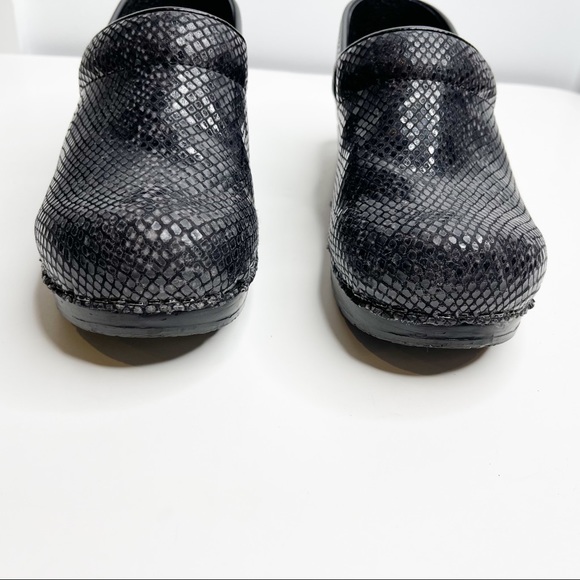 Sanita Snakeskin Textured Comfort Clogs Leather - Picture 2 of 7